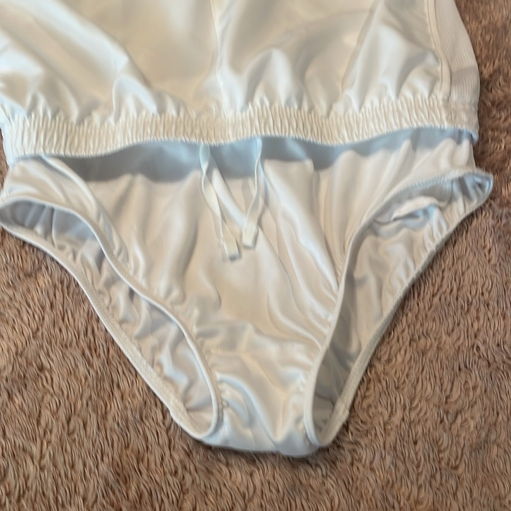 Nike Athletic Shorts NWOT - size girls large - Picture 7 of 10